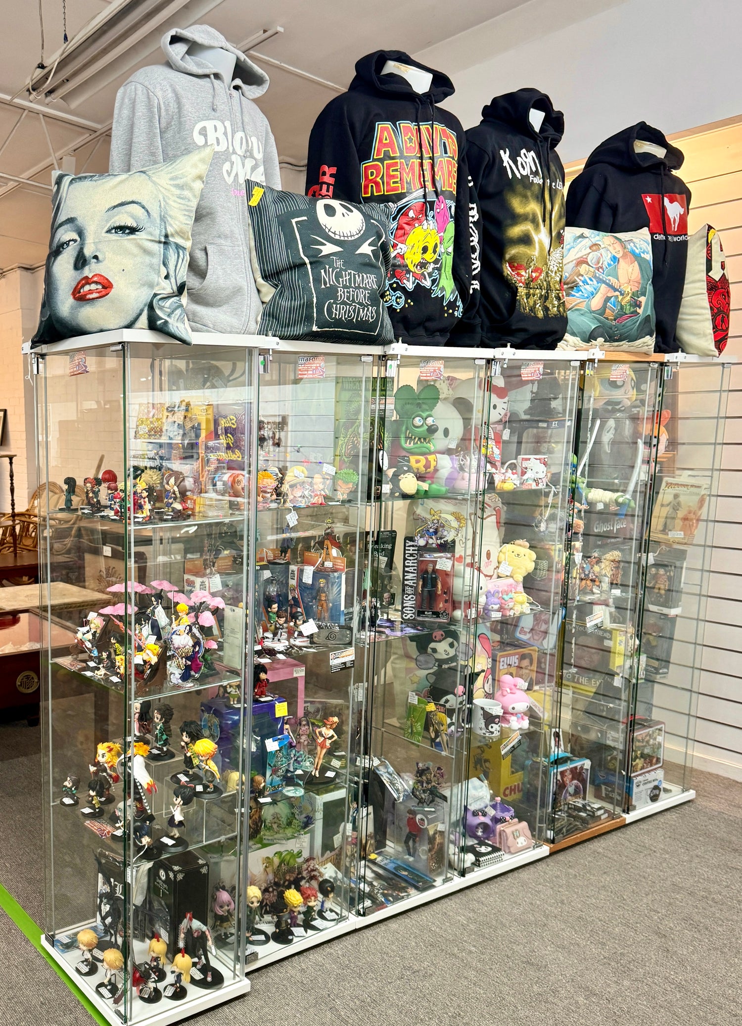 Anime,Comic,TV and Gaming Merchandise