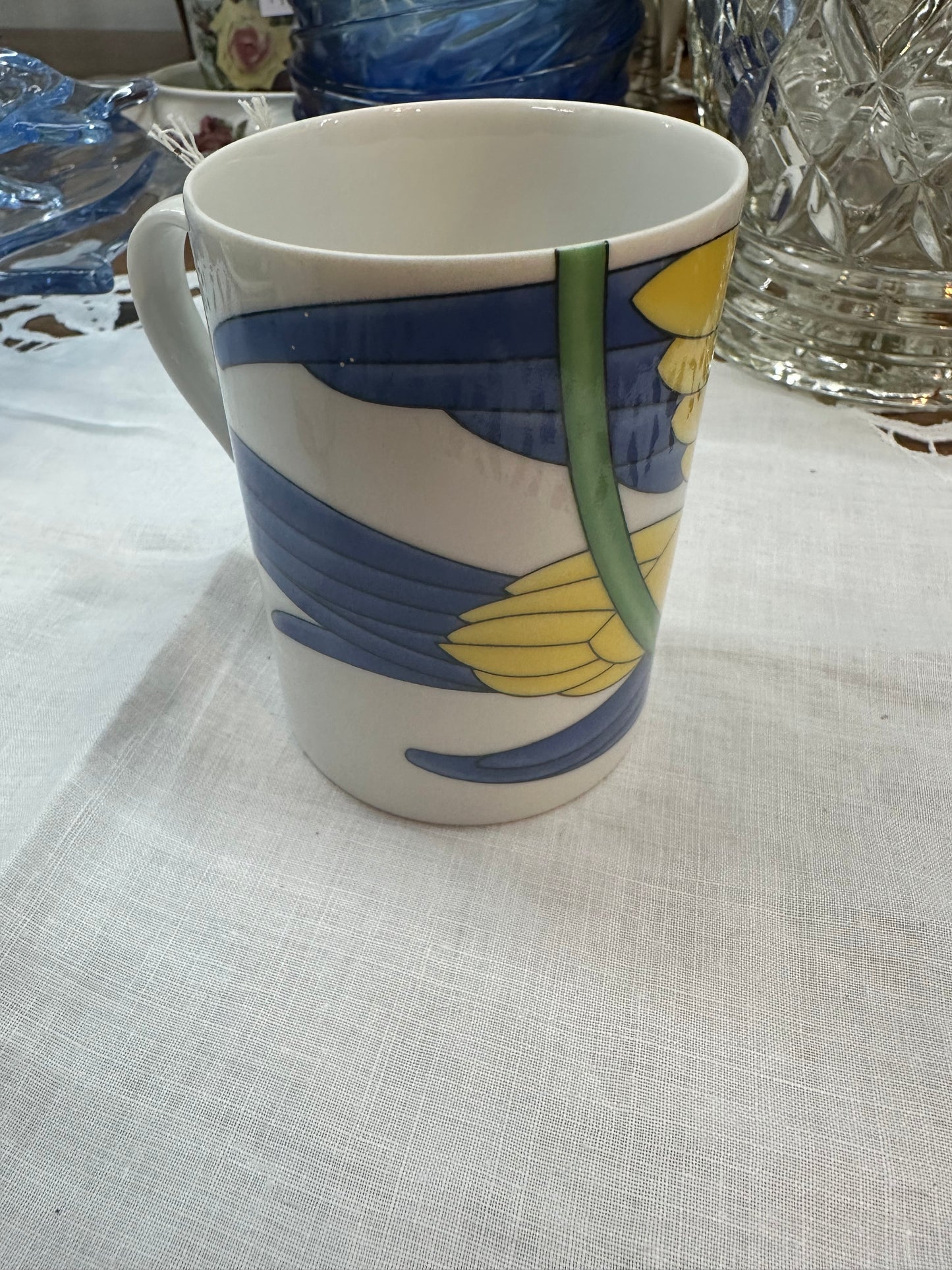 Fitz and Floyd Parrot in ring Mug