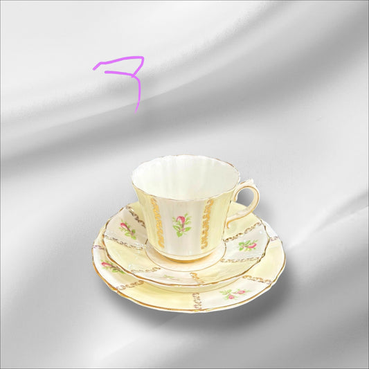 Old Royal Bone China England Tea Trio