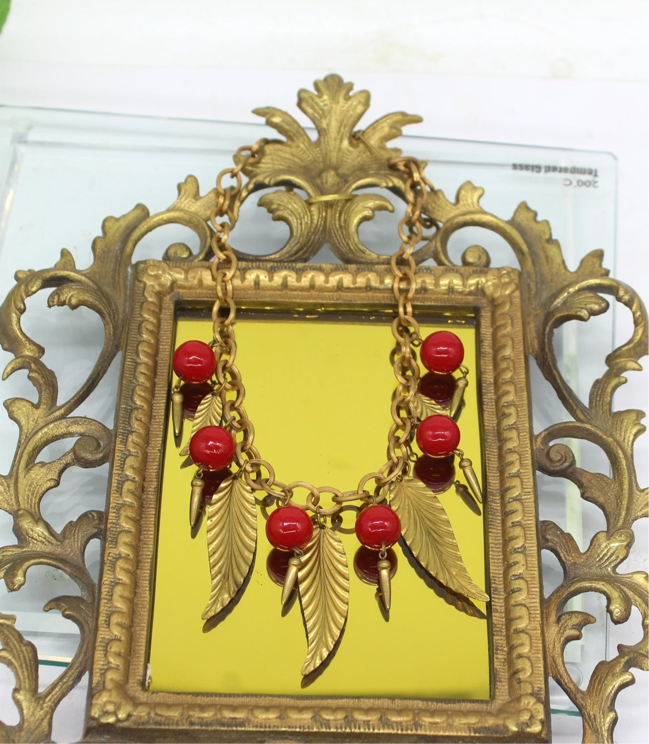 1940's Leaf & Bead Vintage Necklace