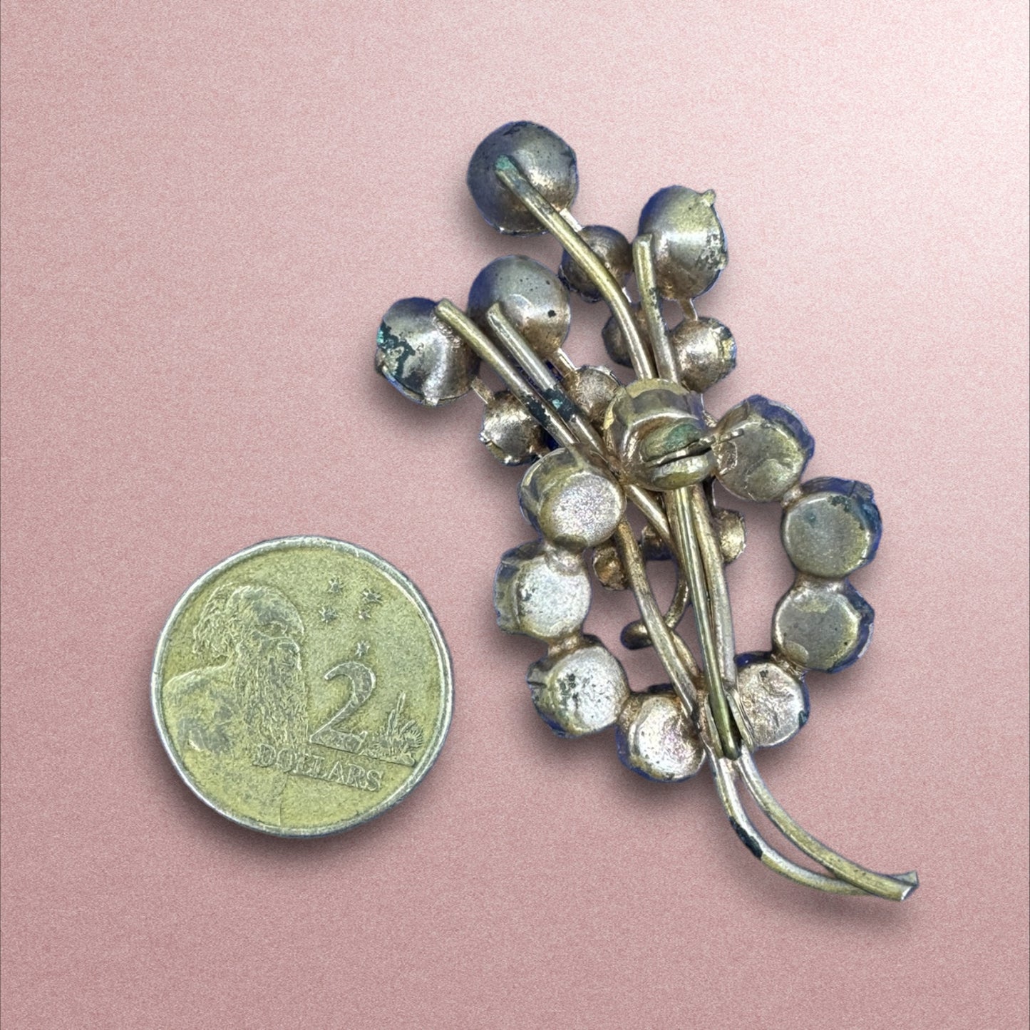 1960s Vintage Brooch Rhinestone