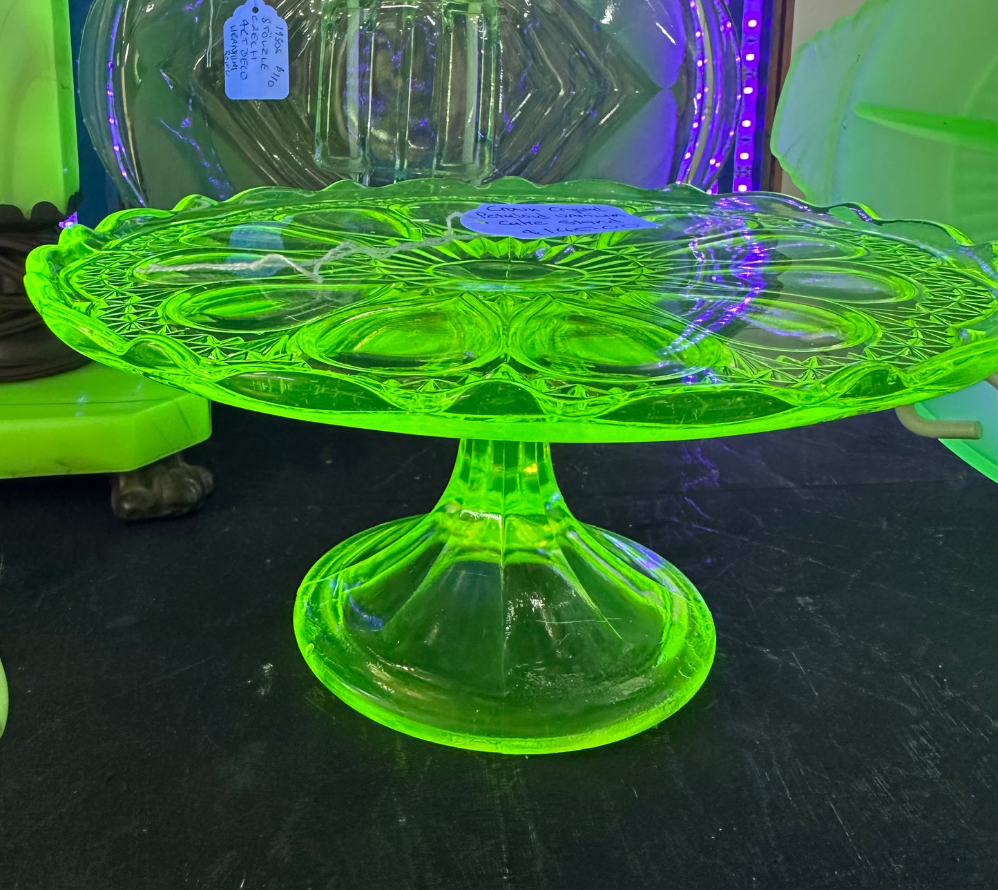 Crown Crystal Petaloid Uranium Cake Stand