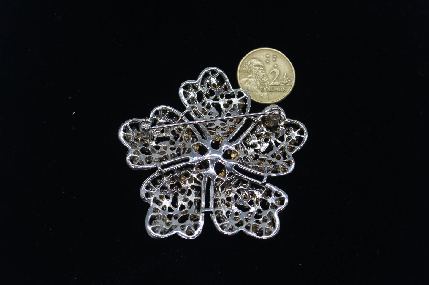 1950s USA Rhinestone Brooch
