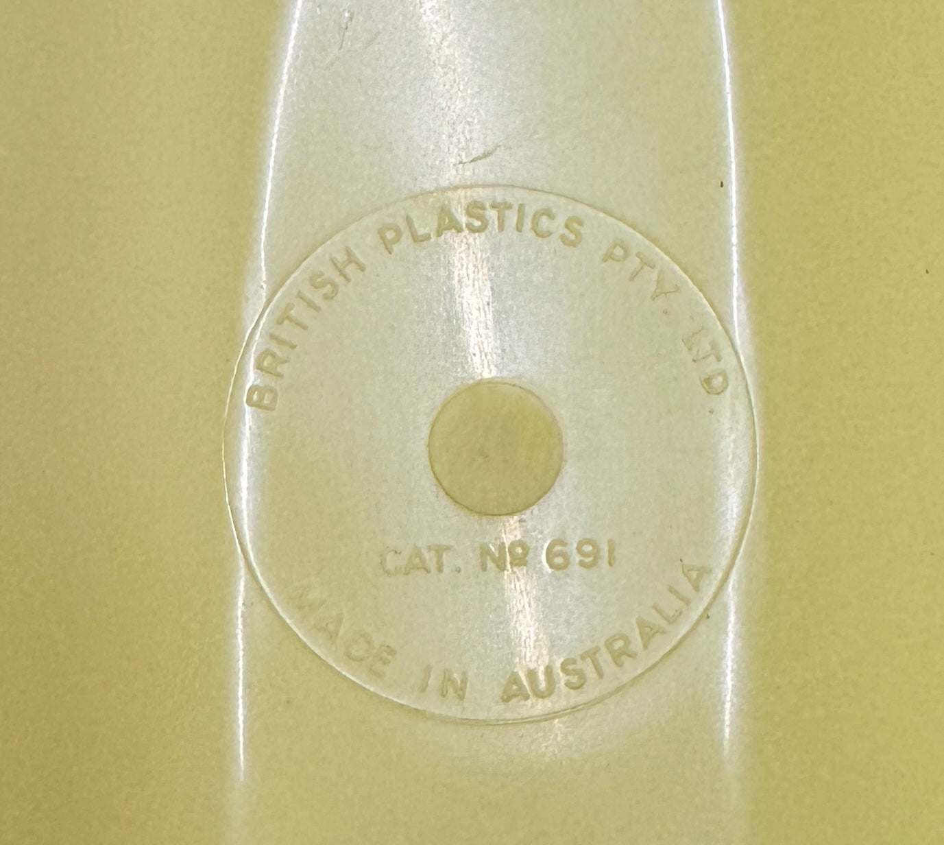 4P Retro Canister,