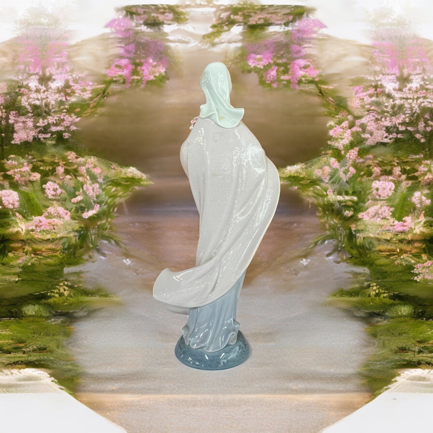 Lladro Our Lady with Flowers #5171 Large Figurine