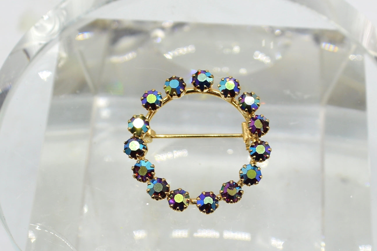 Vintage USA Aurora Brooch