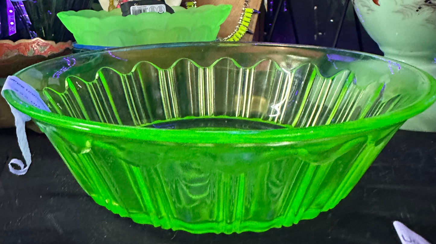 Large Uranium Bowl