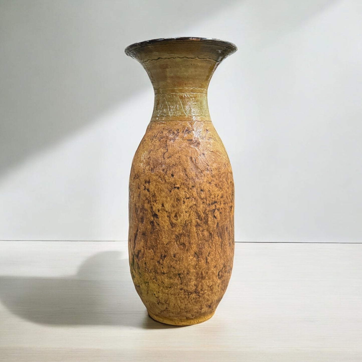 45cmH Pottery Floor Vase