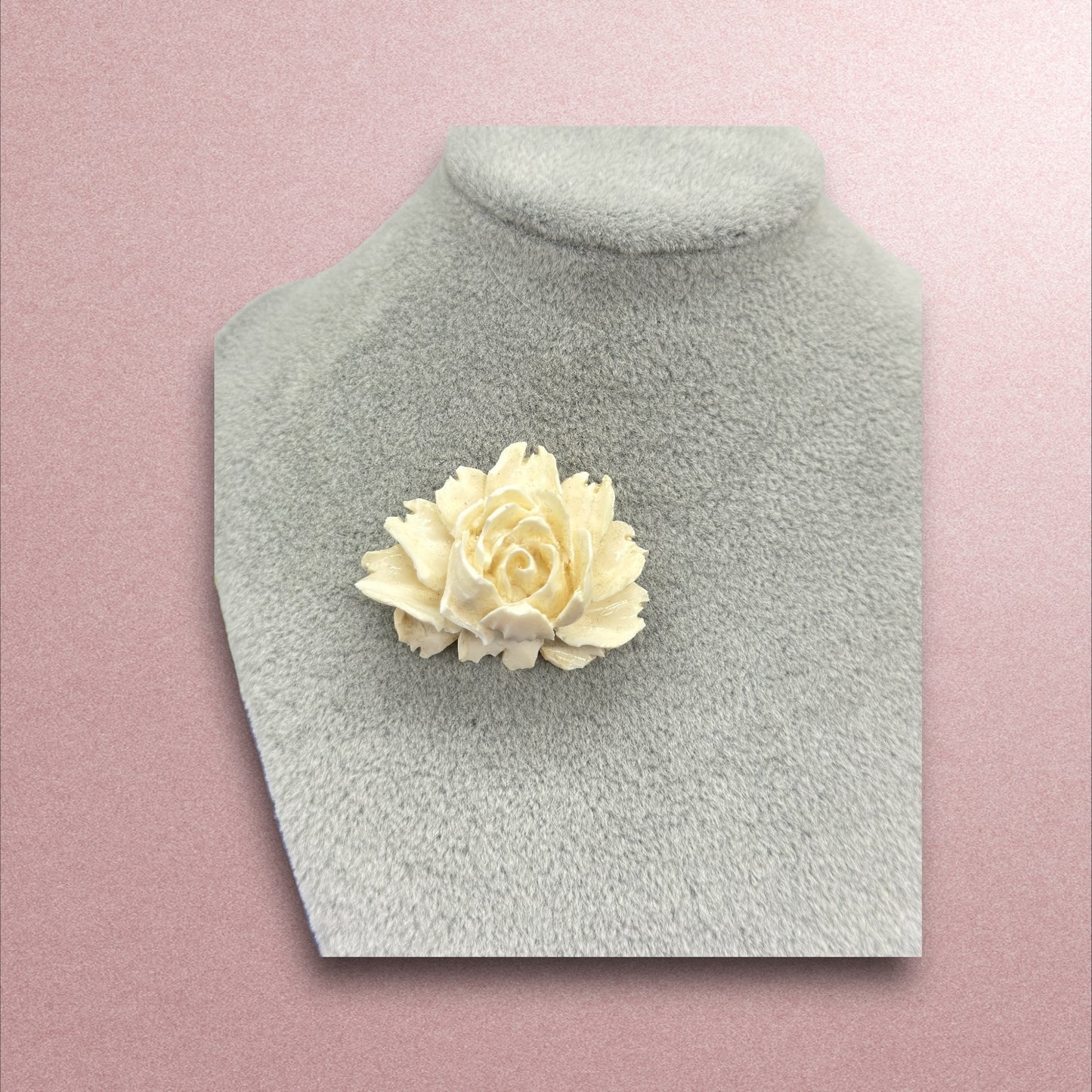 Brooch