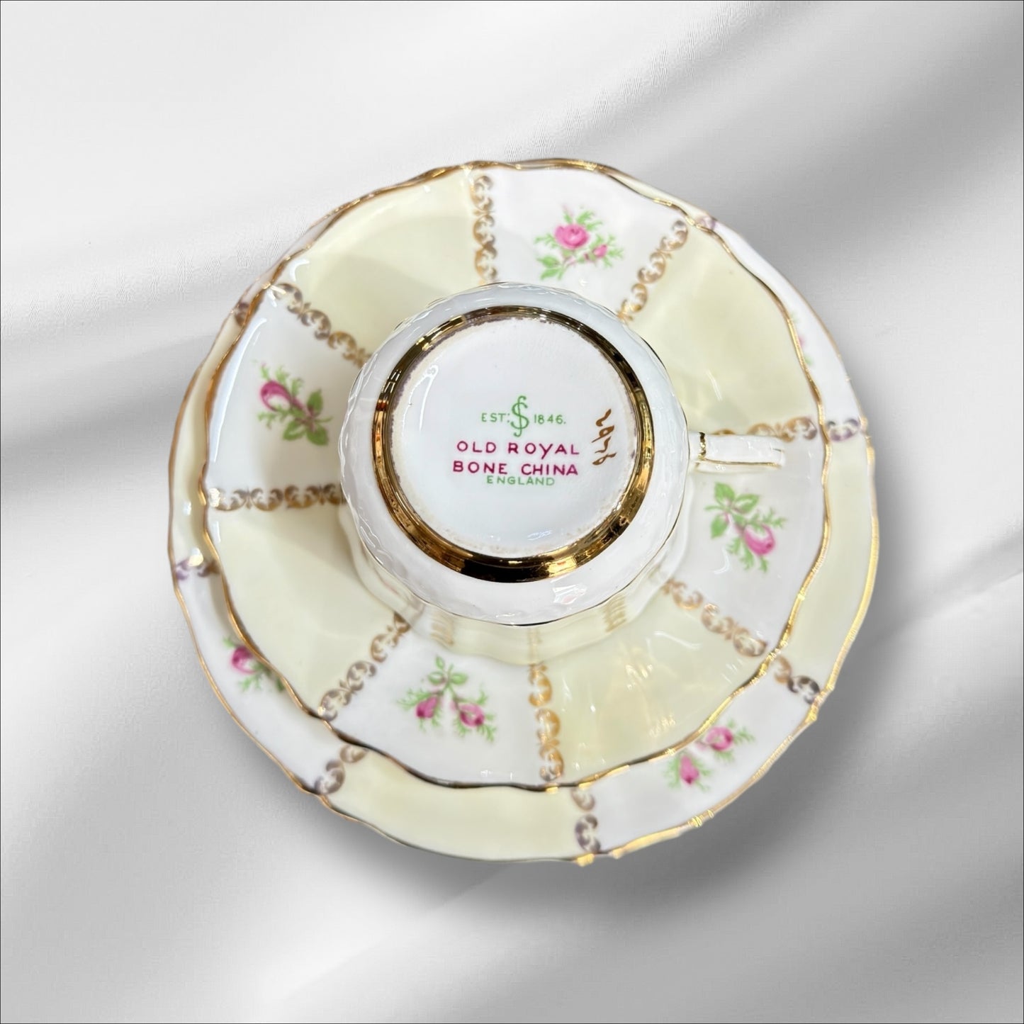 Old Royal Bone China England Tea Trio