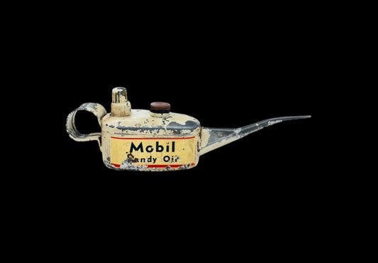 MOBIL original metal oil can, Vacuum Quality Product