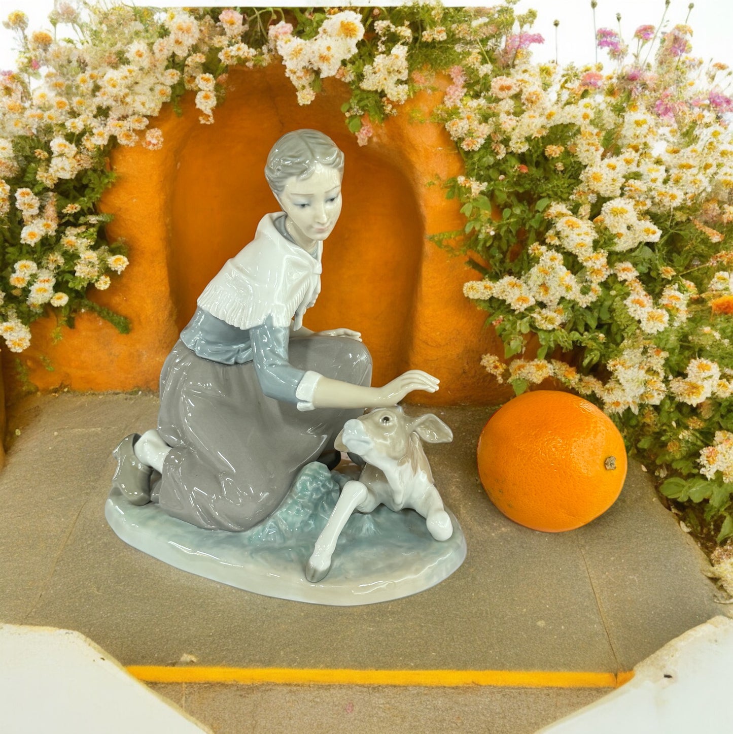 LIadro "Caressing A Little Calf" Porcelain Figurine #4827