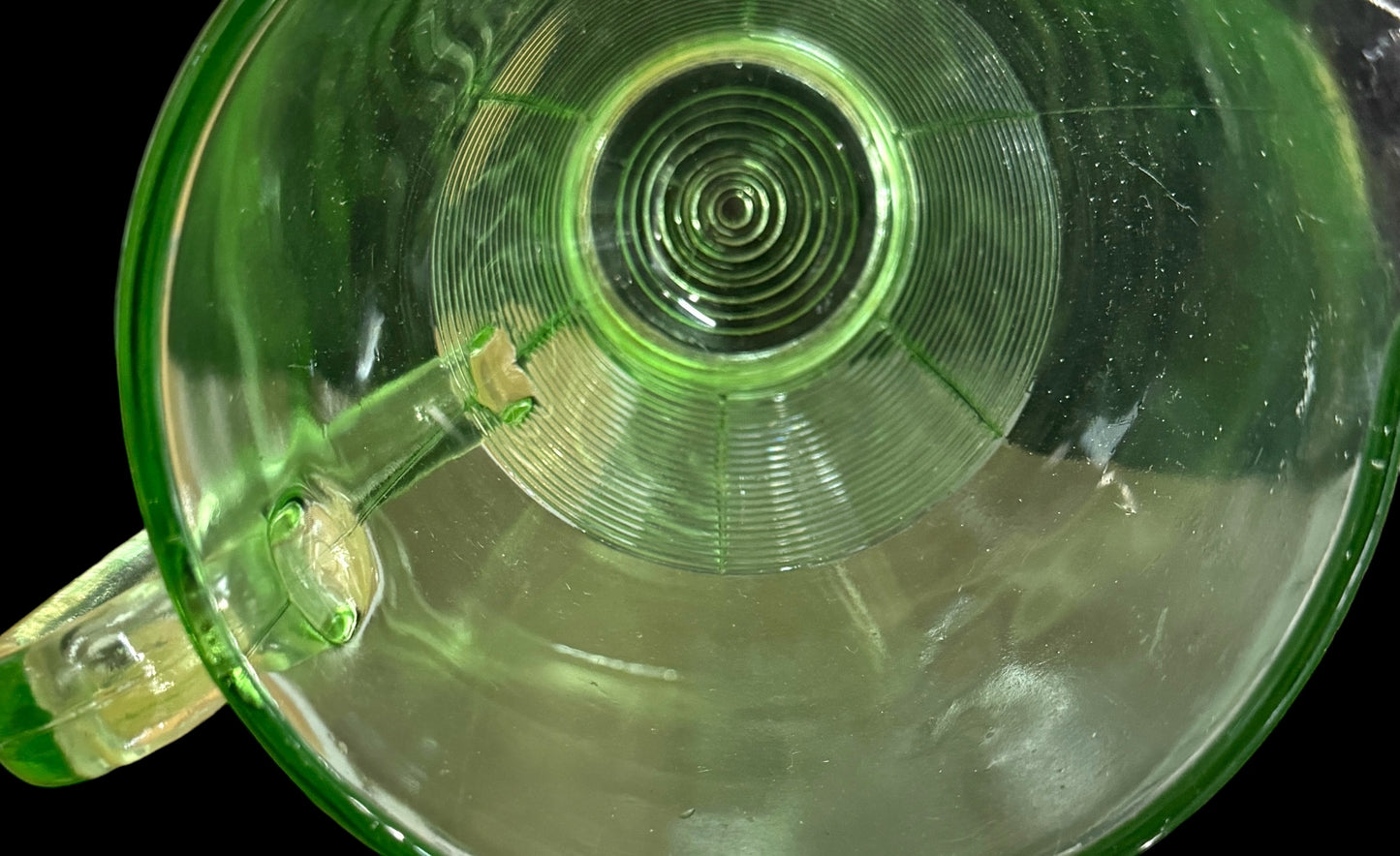 Big Vtg Green Depression green Glass Jar