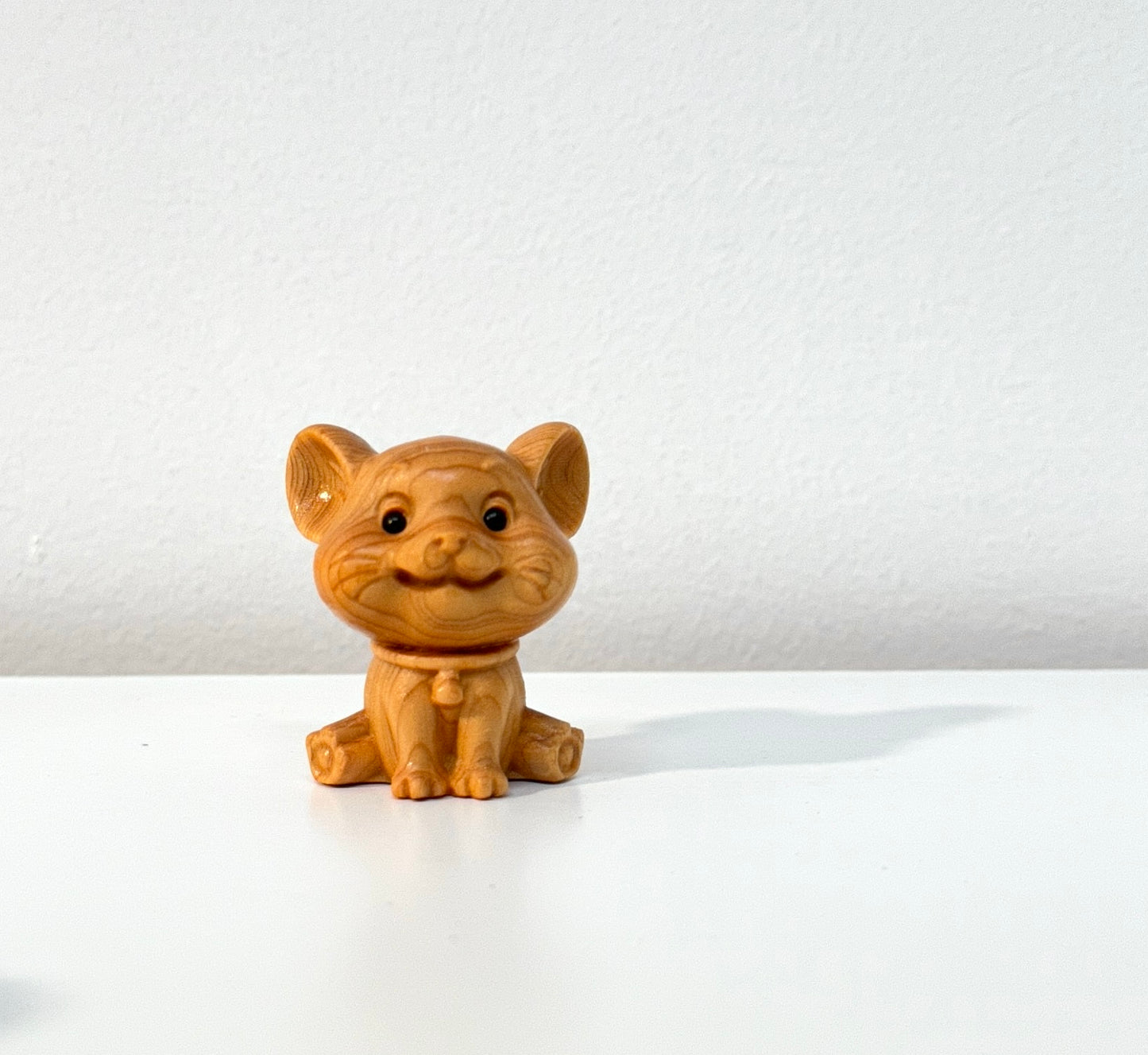 Cute Mini Wooden Sitting Kitten
