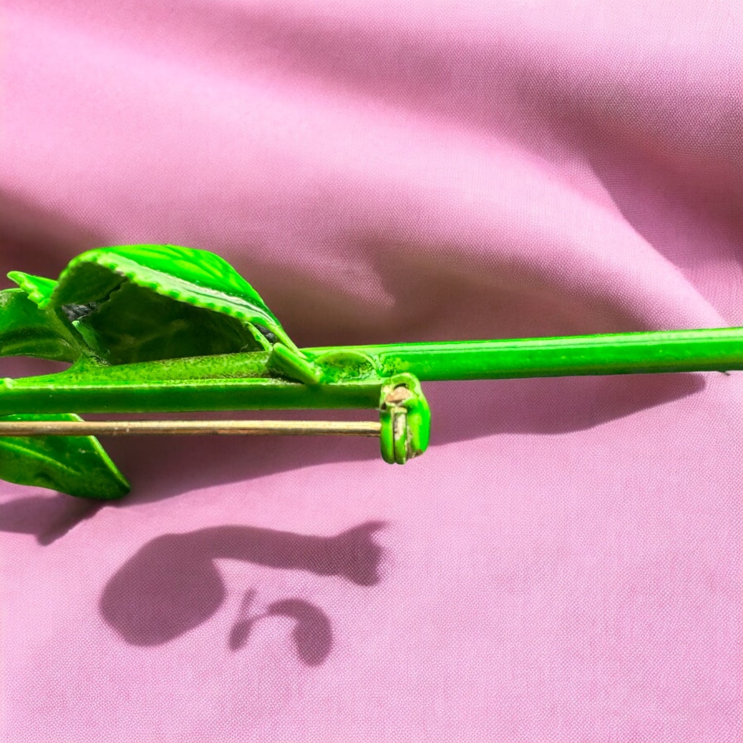 1960 USA Enamel Brooch