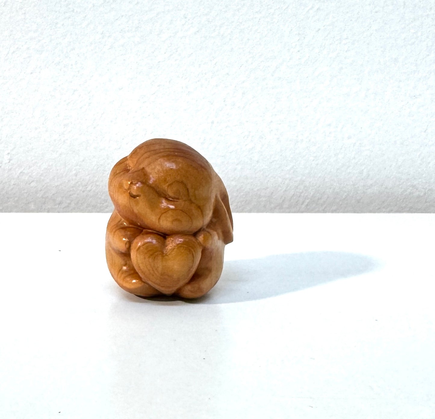 Cute Wooden Bunny w. Heart