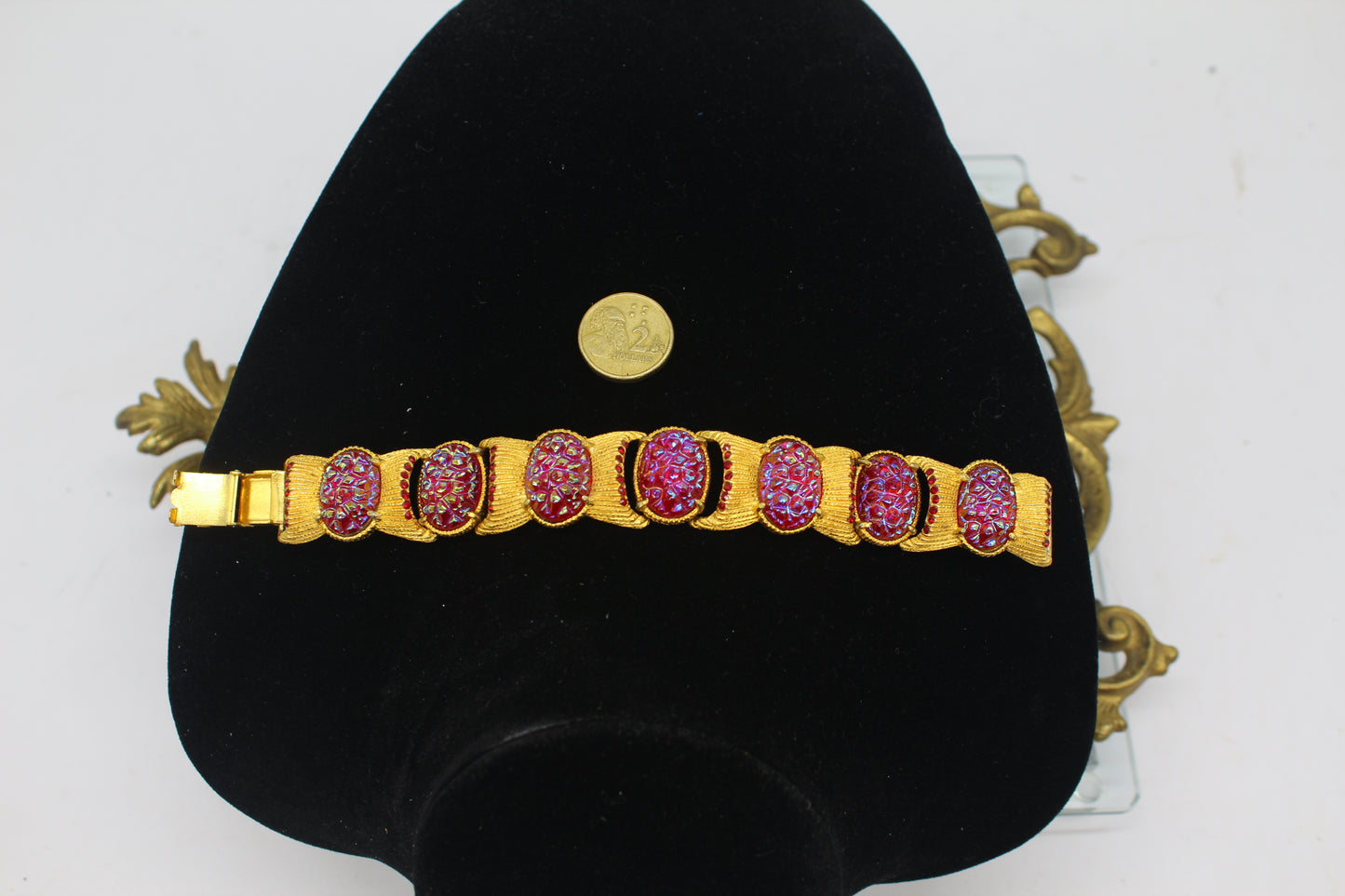 1980s Textured Gold Tone Bracelet