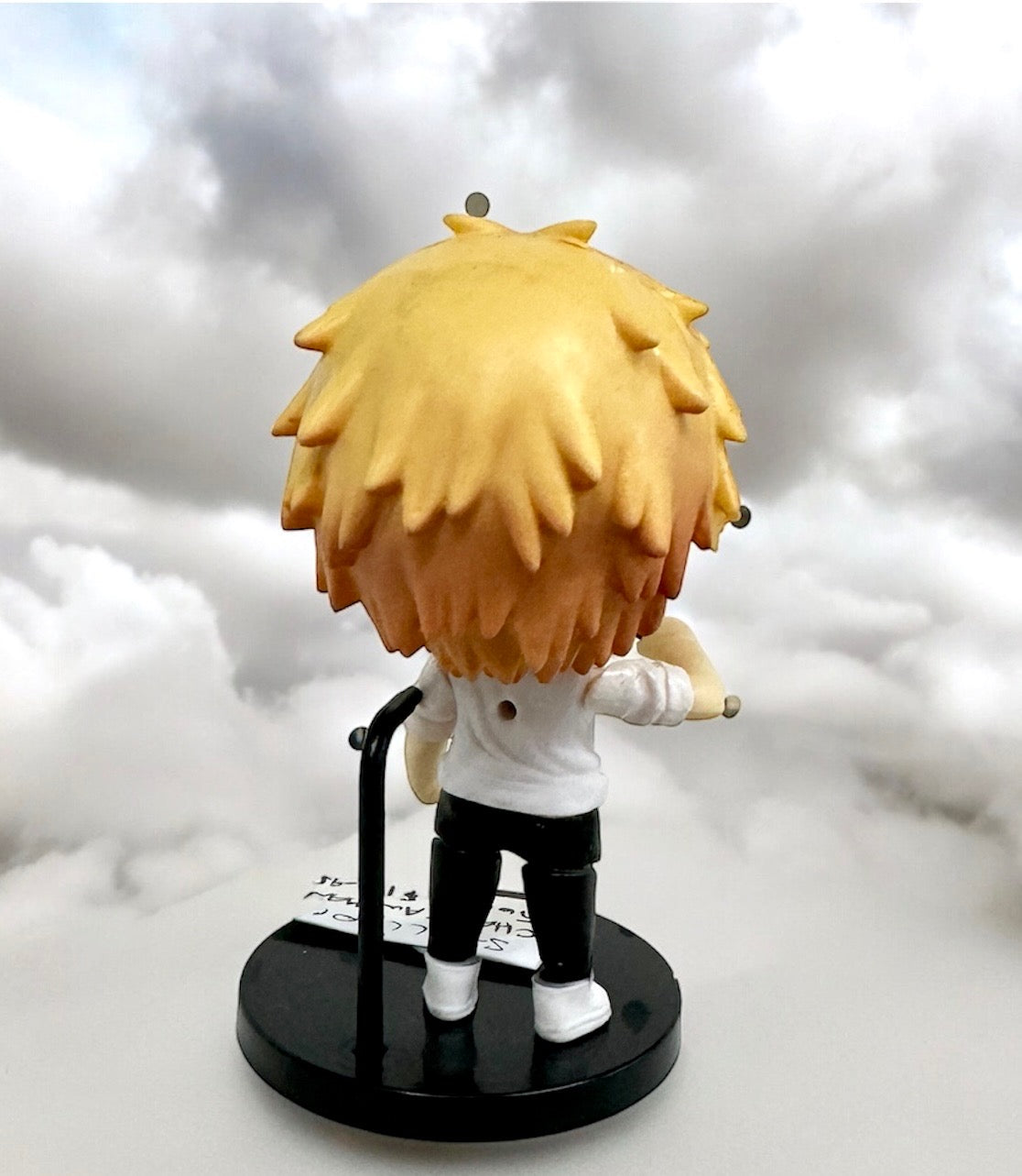 Chainsaw Man Death Note Figure