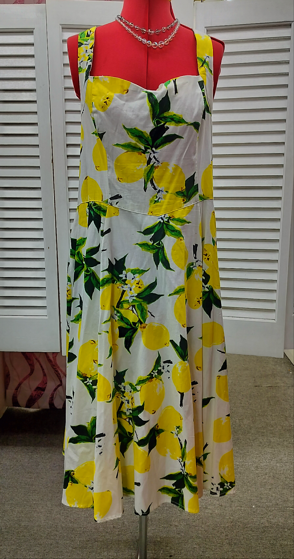 Hearts + Roses ,Lemons hatter neds cotton dress, size-14