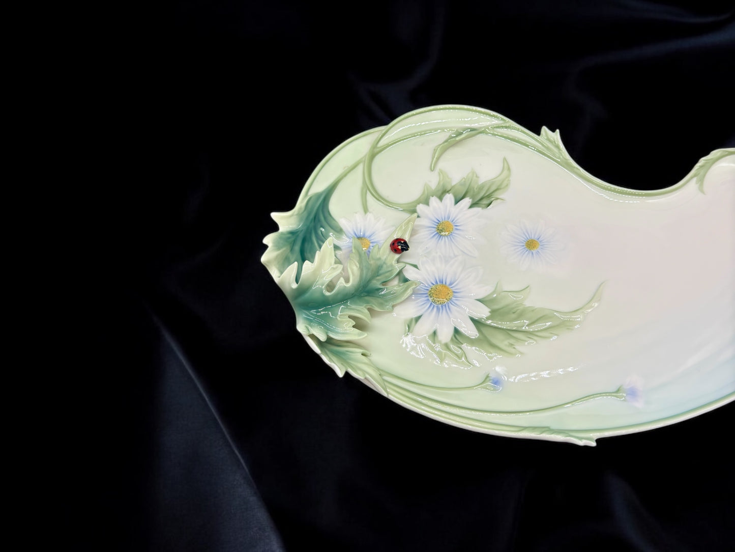 38cm Franz Collection Ladybug Platter,home decor,sculpture plate