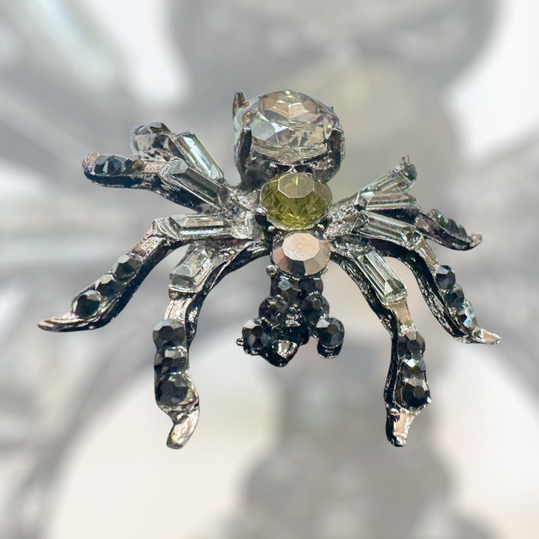 vintage spider brooch with black rhinestones
