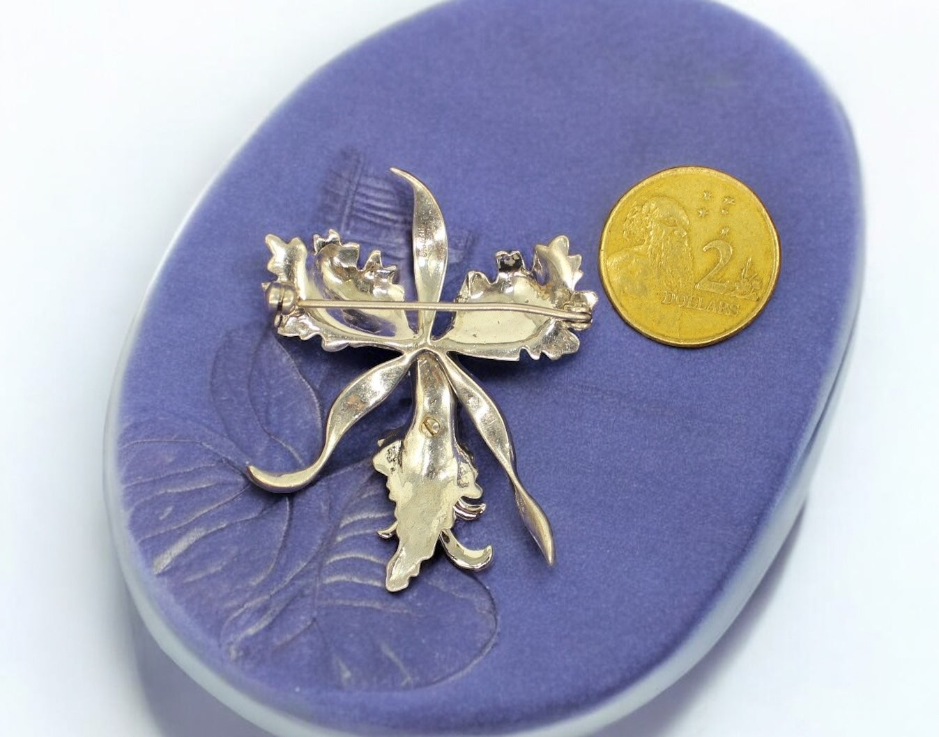 1940s Orchid Flower vintage Brooch