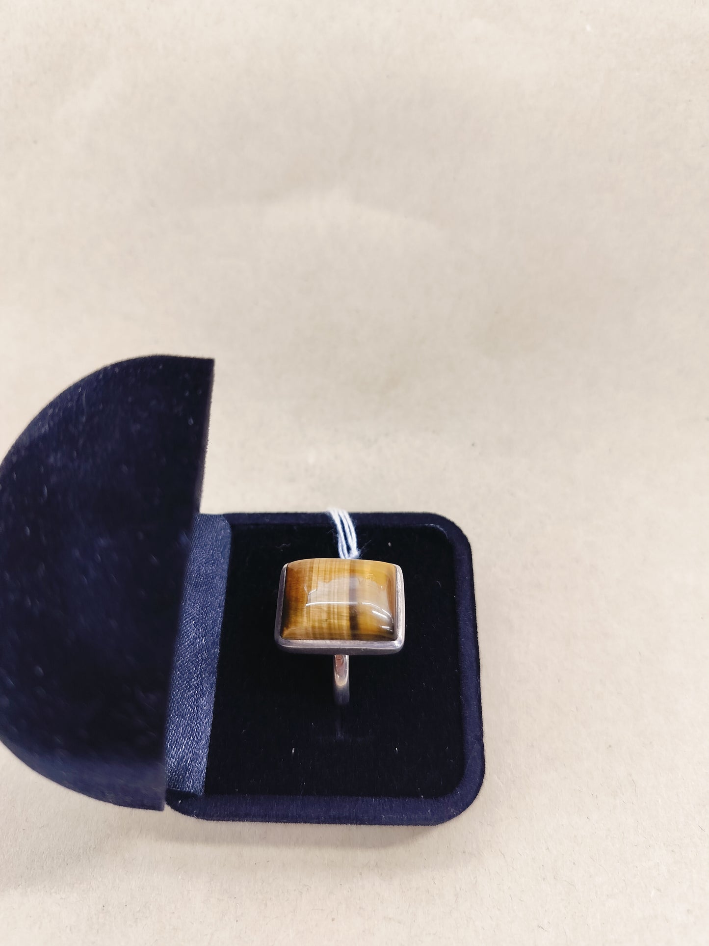 925 ss, Tigers Eye. Size- 13