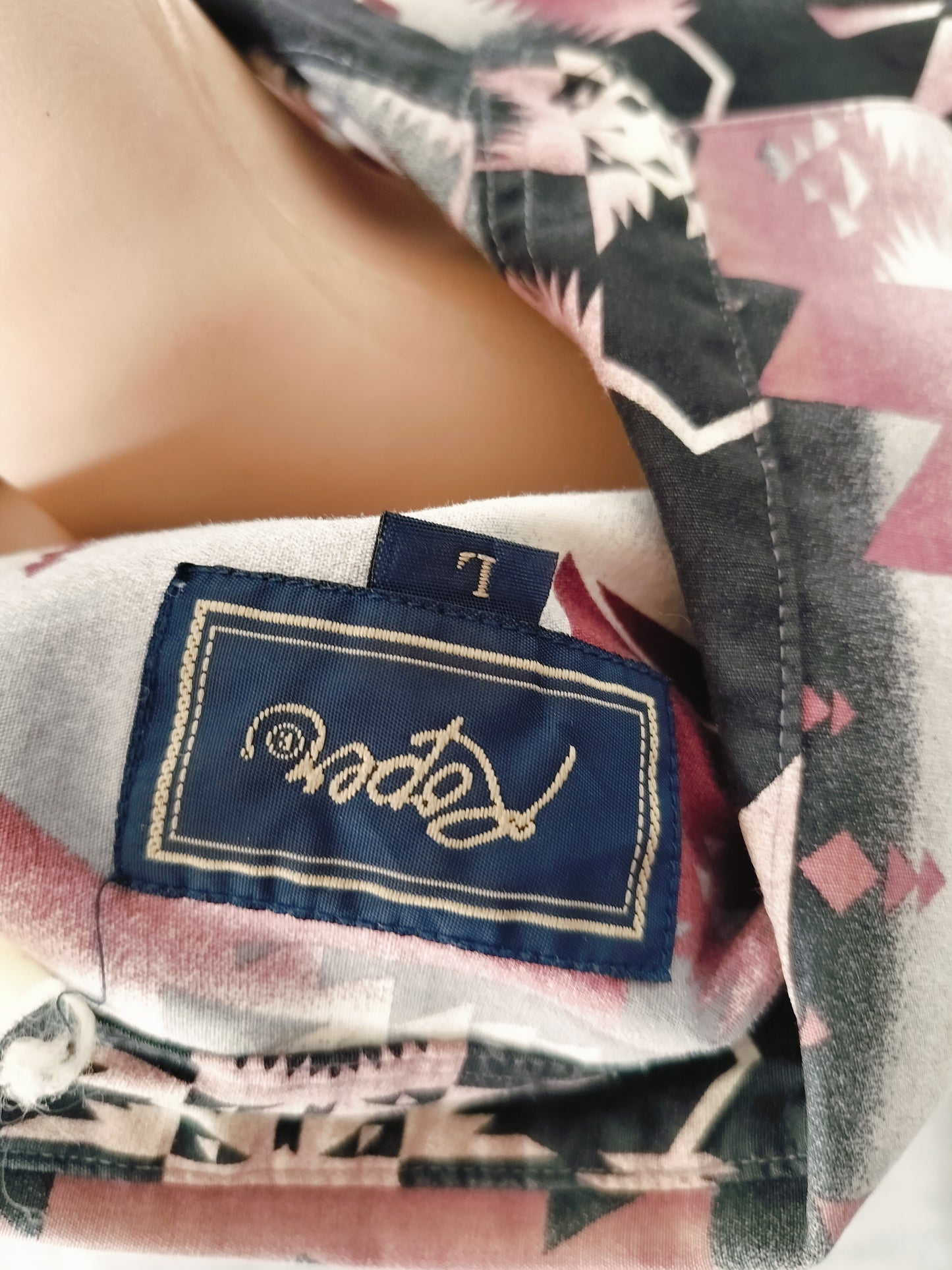 Roper South Western printed s/s shirt, size - medium.