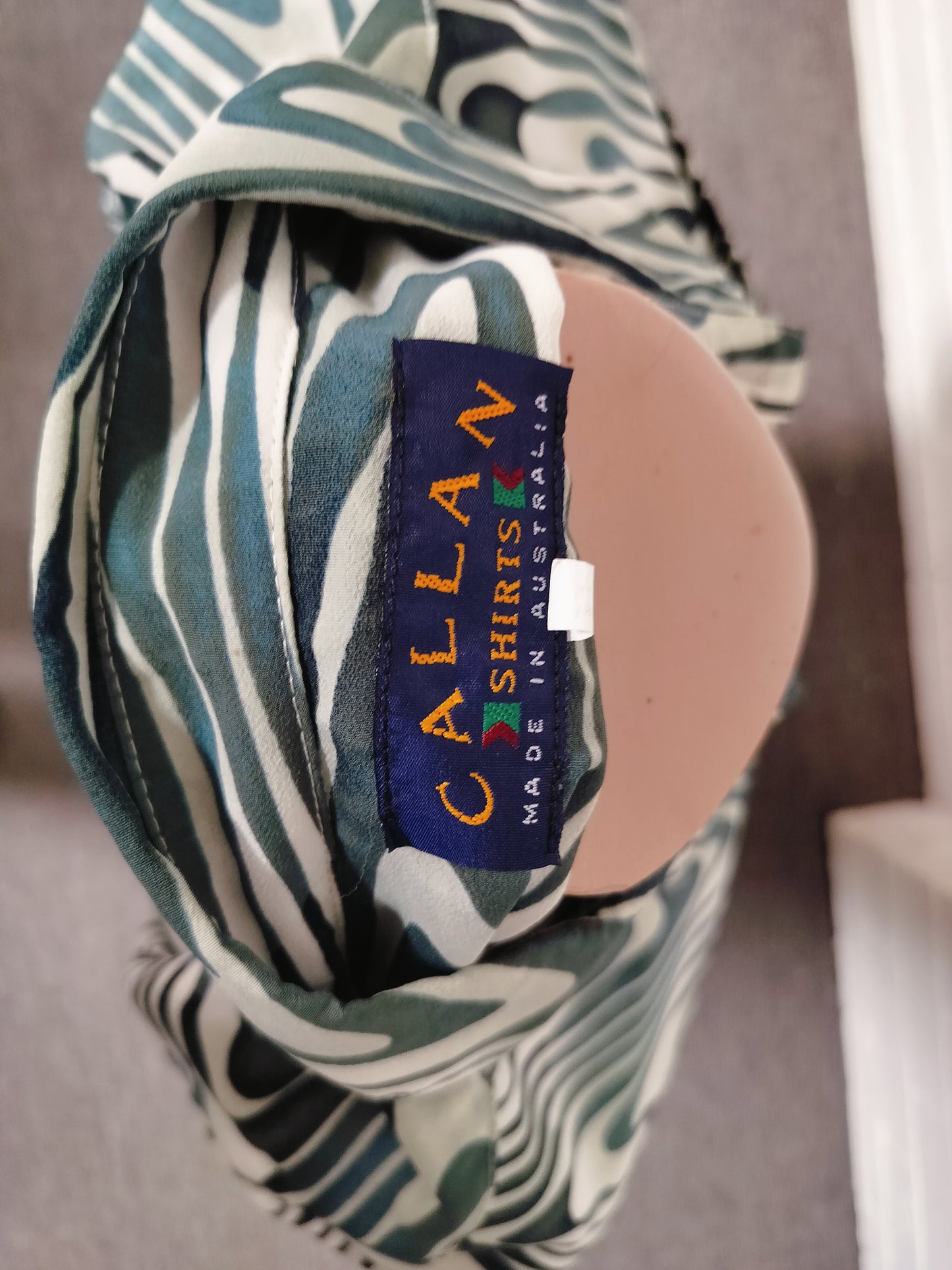 Callan s/s Green + White abstract printed shirt . Size- L