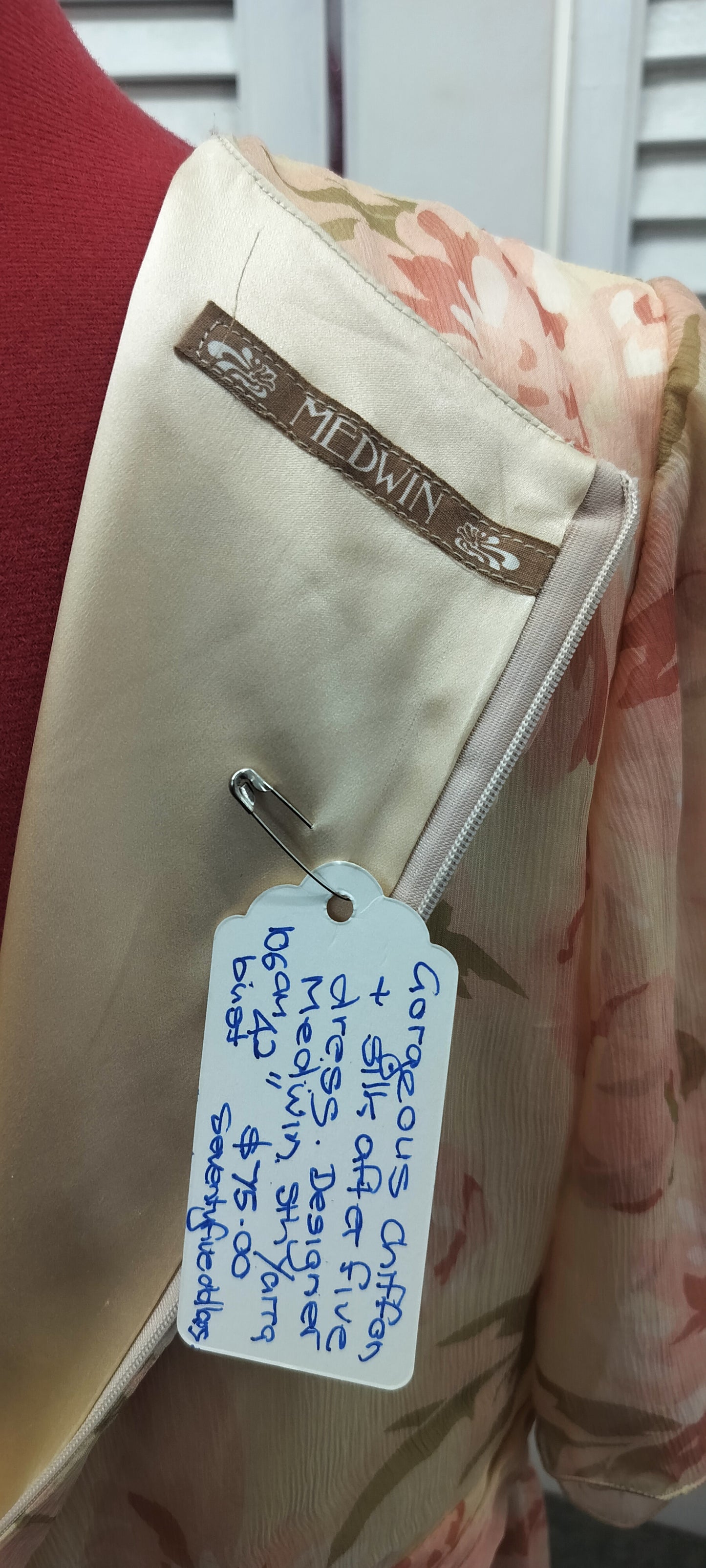 Gorgeous Chiffon and silk after five dress. Designer Medwin 5th Yarra