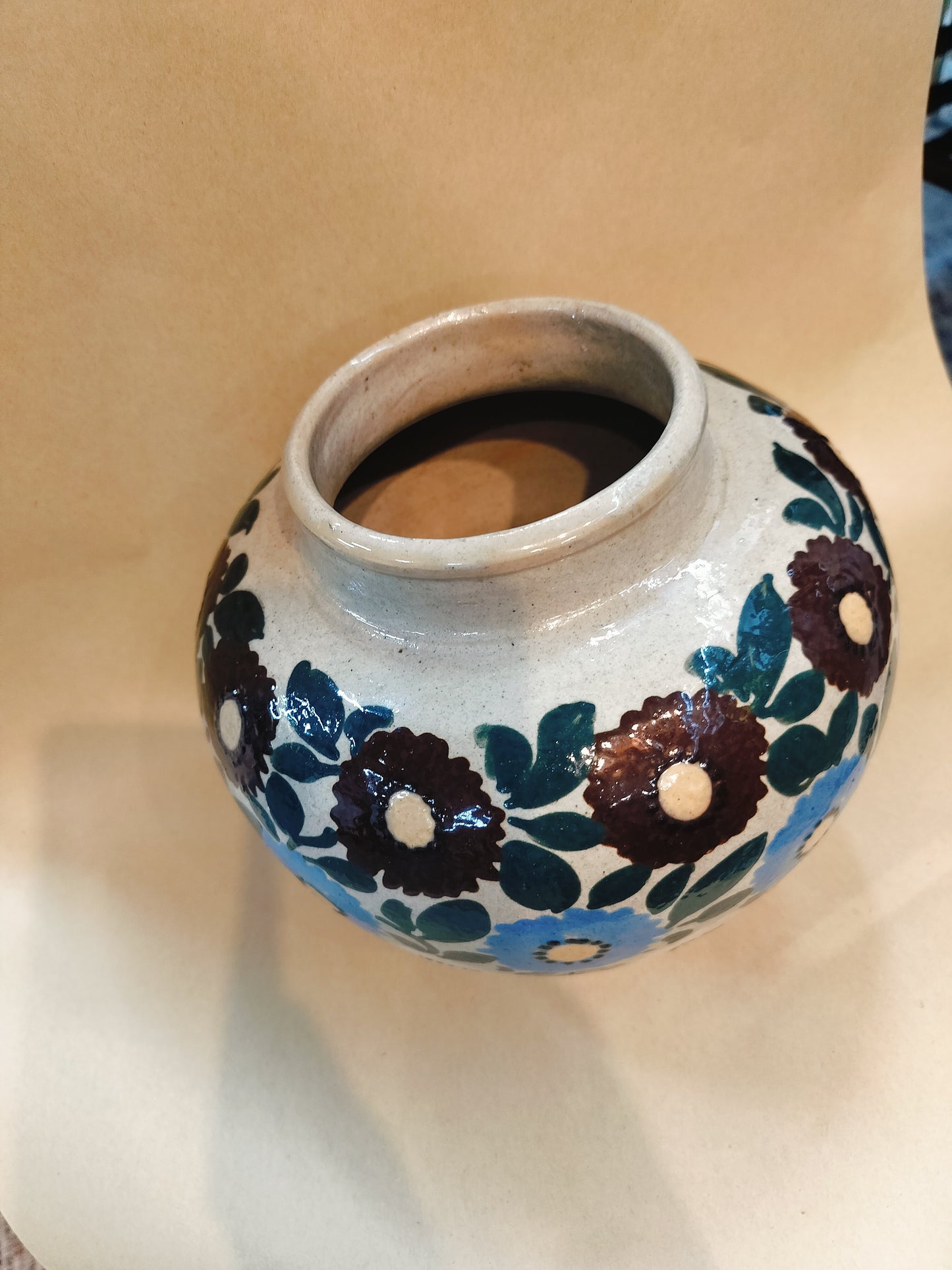 Elchinger et cie French pottery floral vase. Size- 7.5" x 8.5", diameter 25.2".