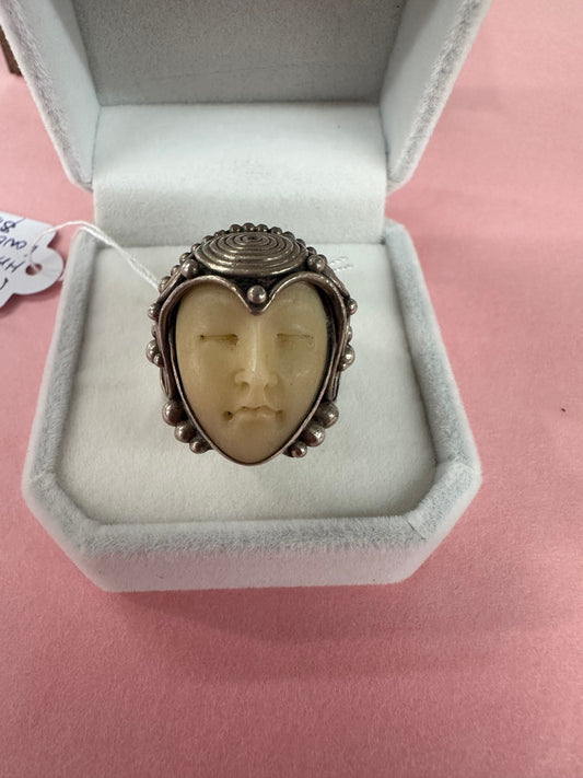 Vintage 925 Sajen Sleeping Princess, Hand Carved Bone Ring