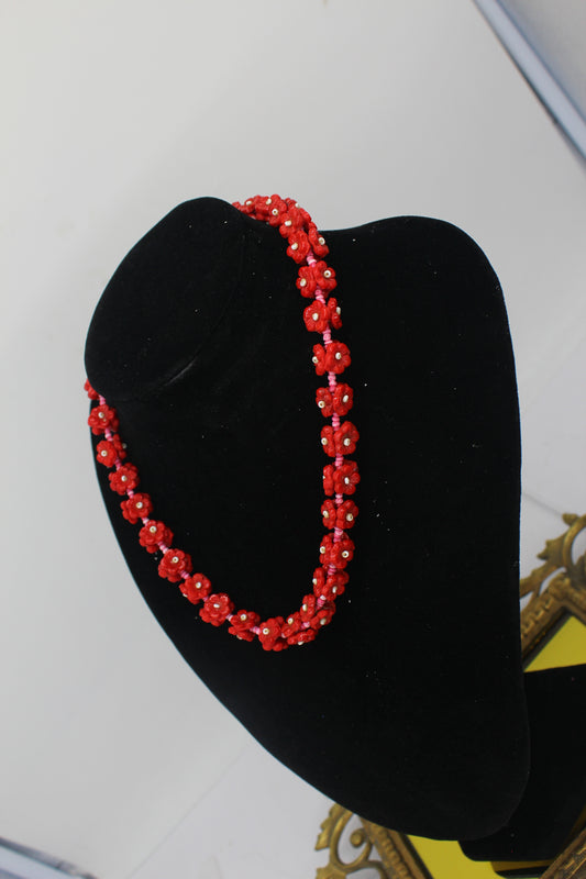 Retro Bead Necklace