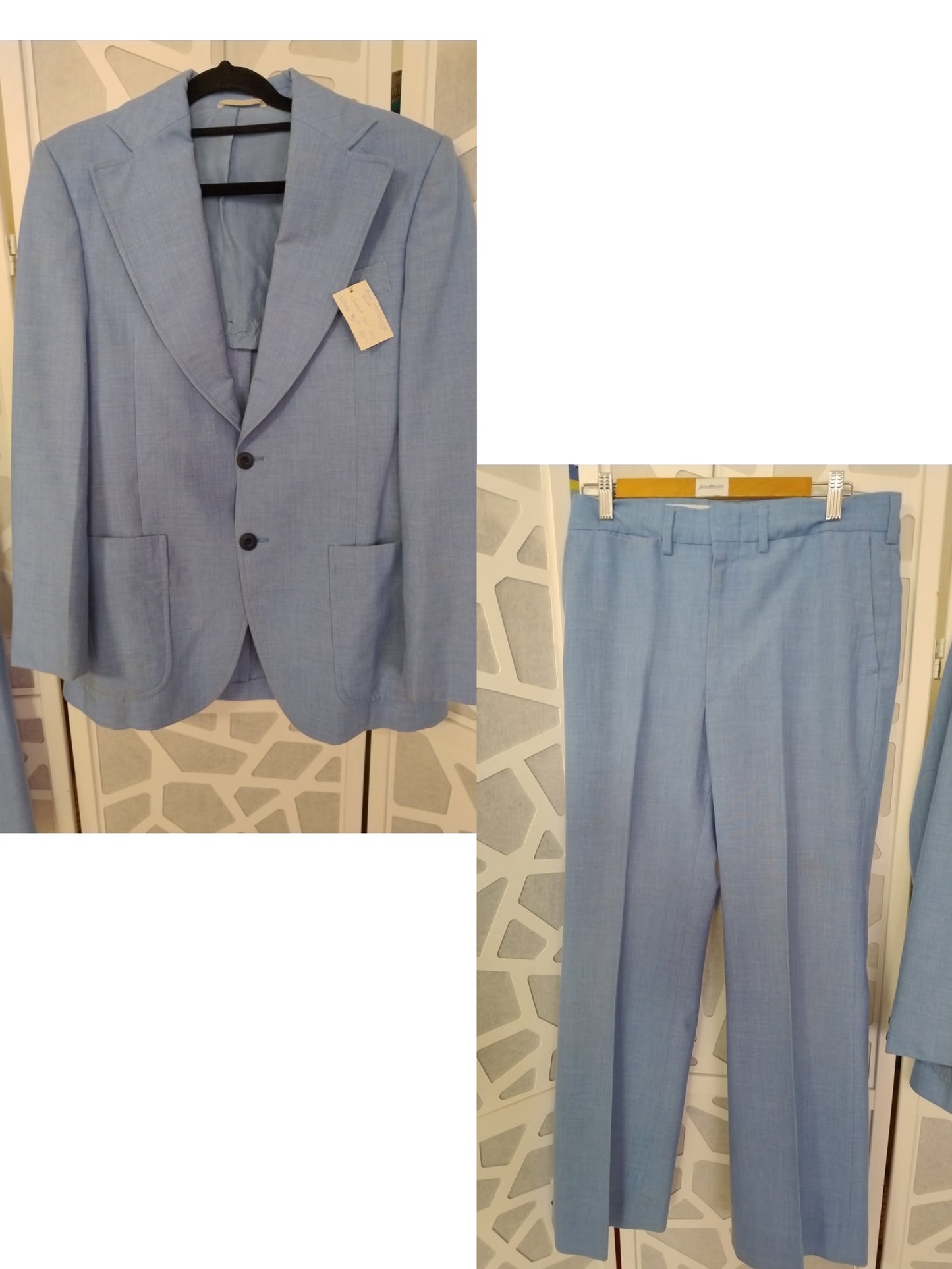 1970s Blue Summer weight , Wide Lapels, Slight Flare