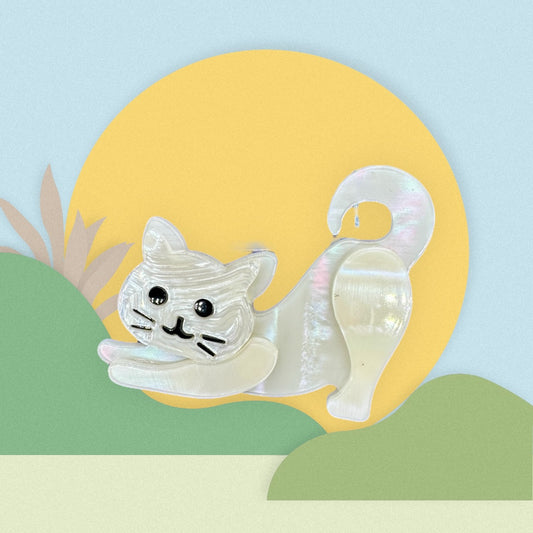 Acrylic white cat brooch