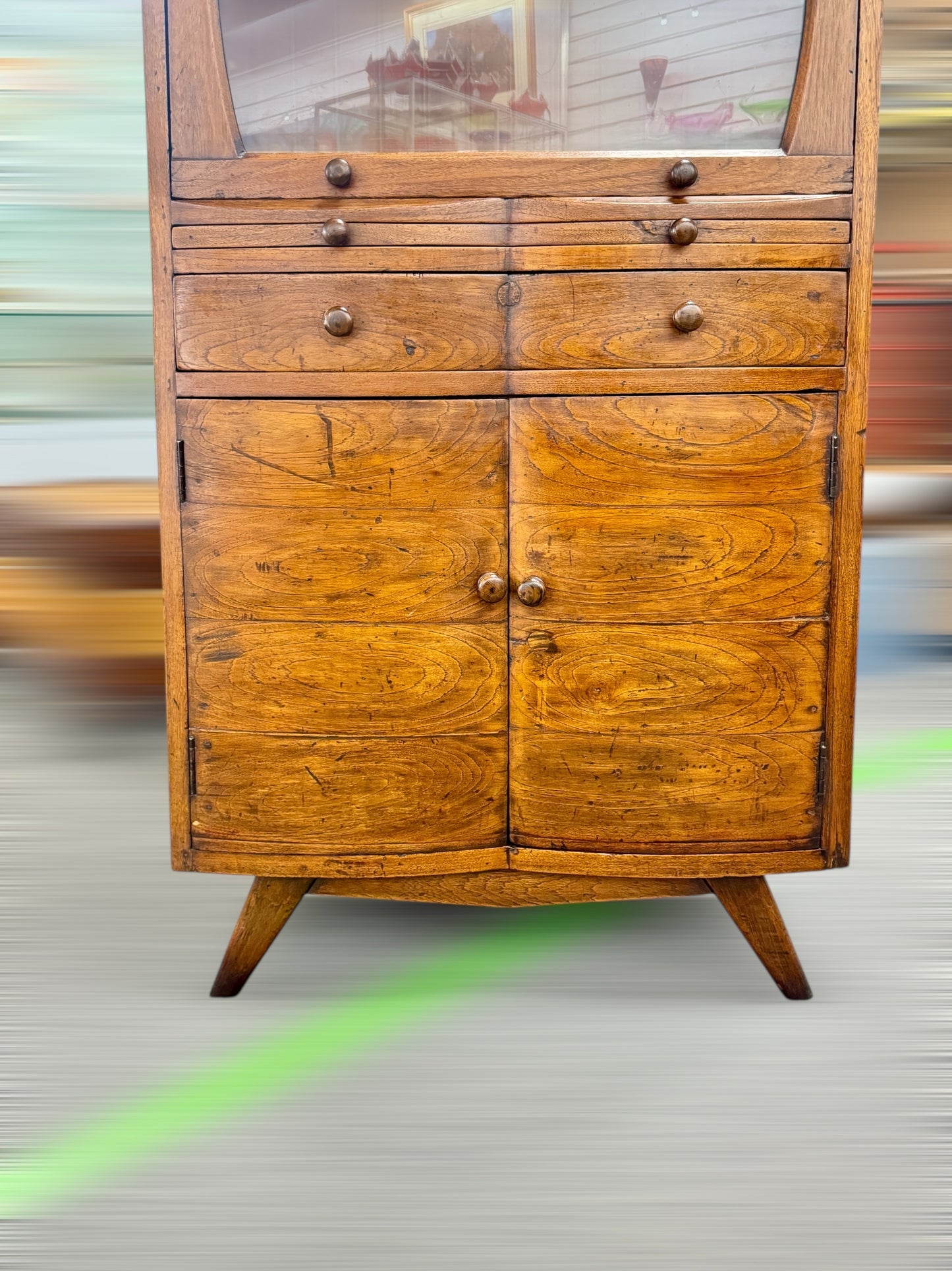 Vintage Mid-Century Elm Wood Cocktail Cabinet / Display Unit