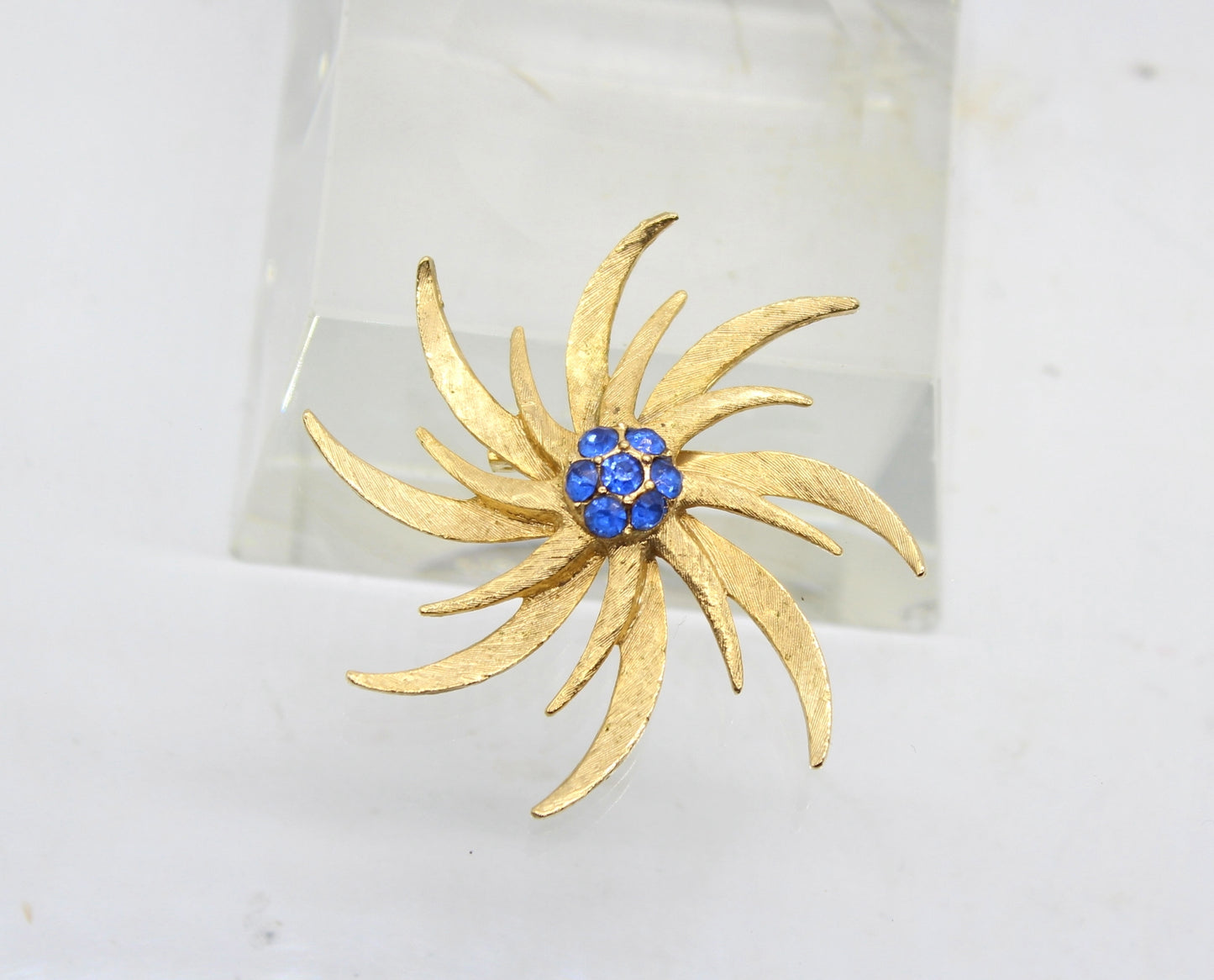 Vintage Brooch