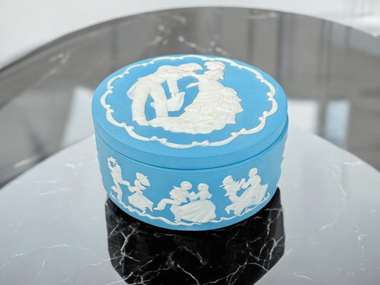 1978 Franklin Porcelain H.M.S. Pinafore Centennial Music Box – Limited Edition