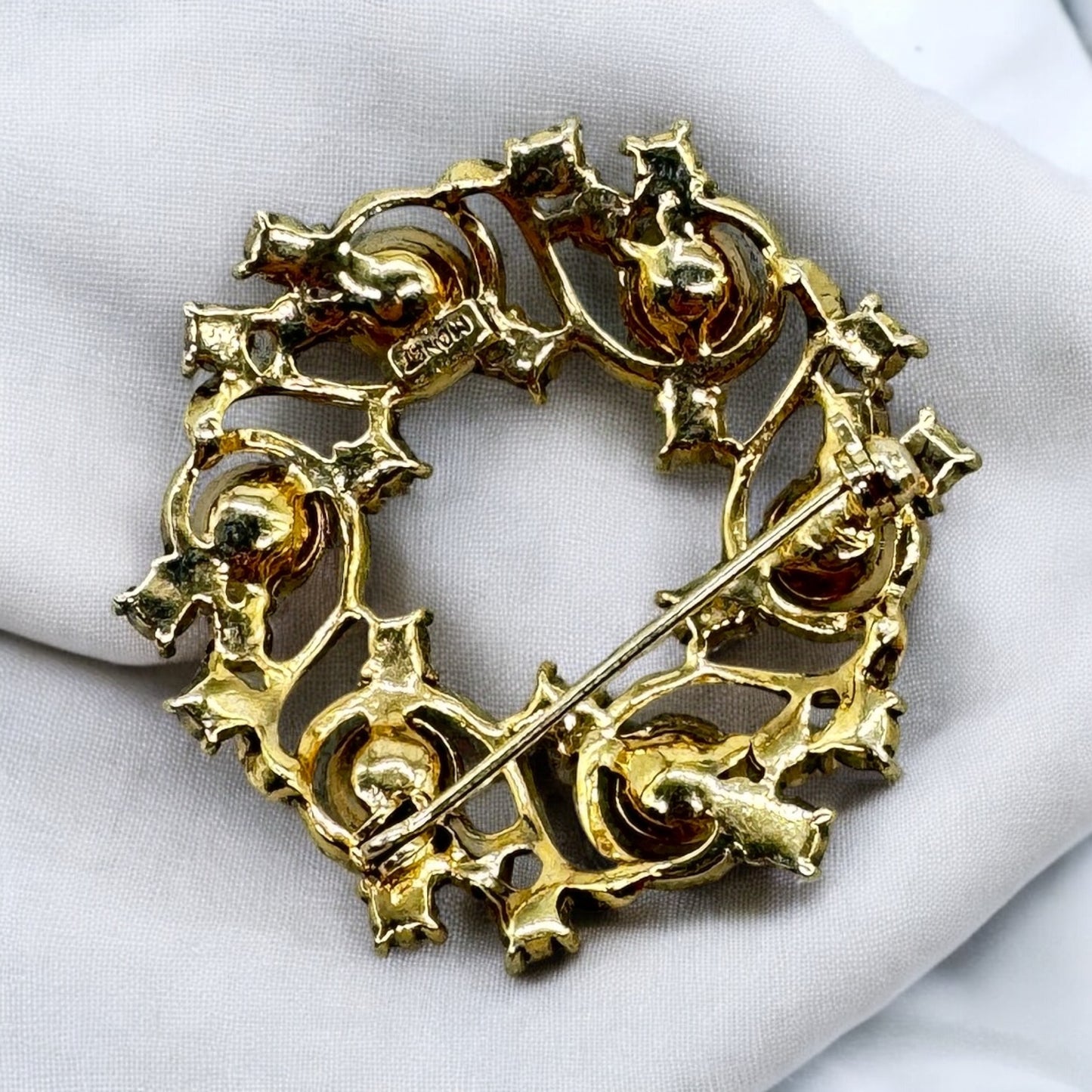 Monet 1960s Multicolour Rhinestone Brooch