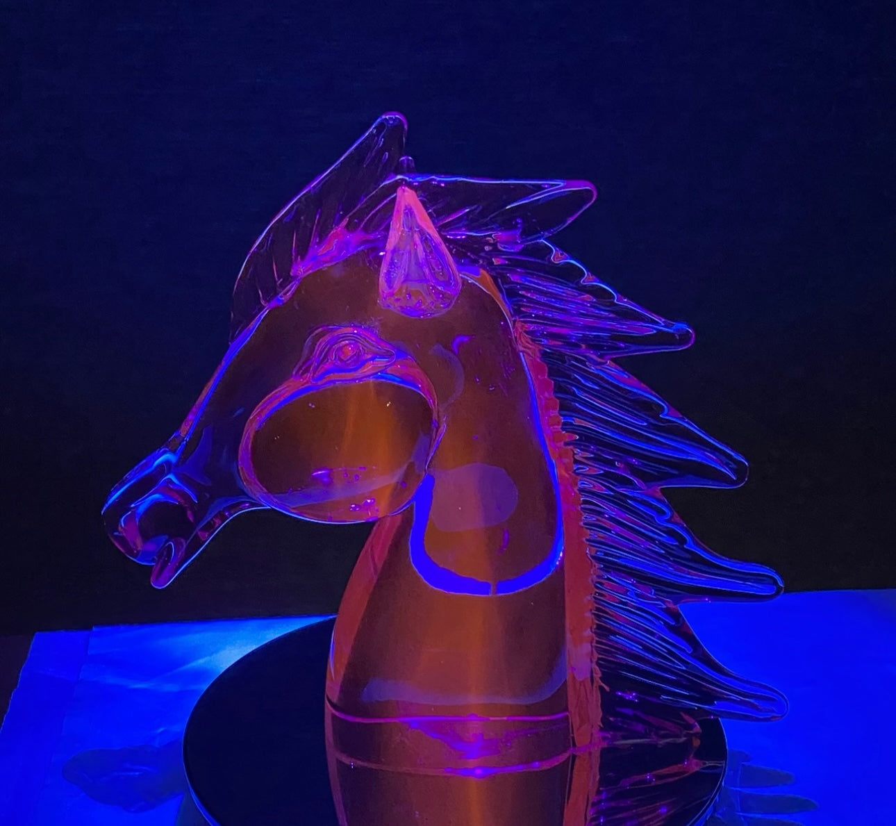 Murano Neodymium Glass Horse Head Sculpture – Signed Licio Zanetti