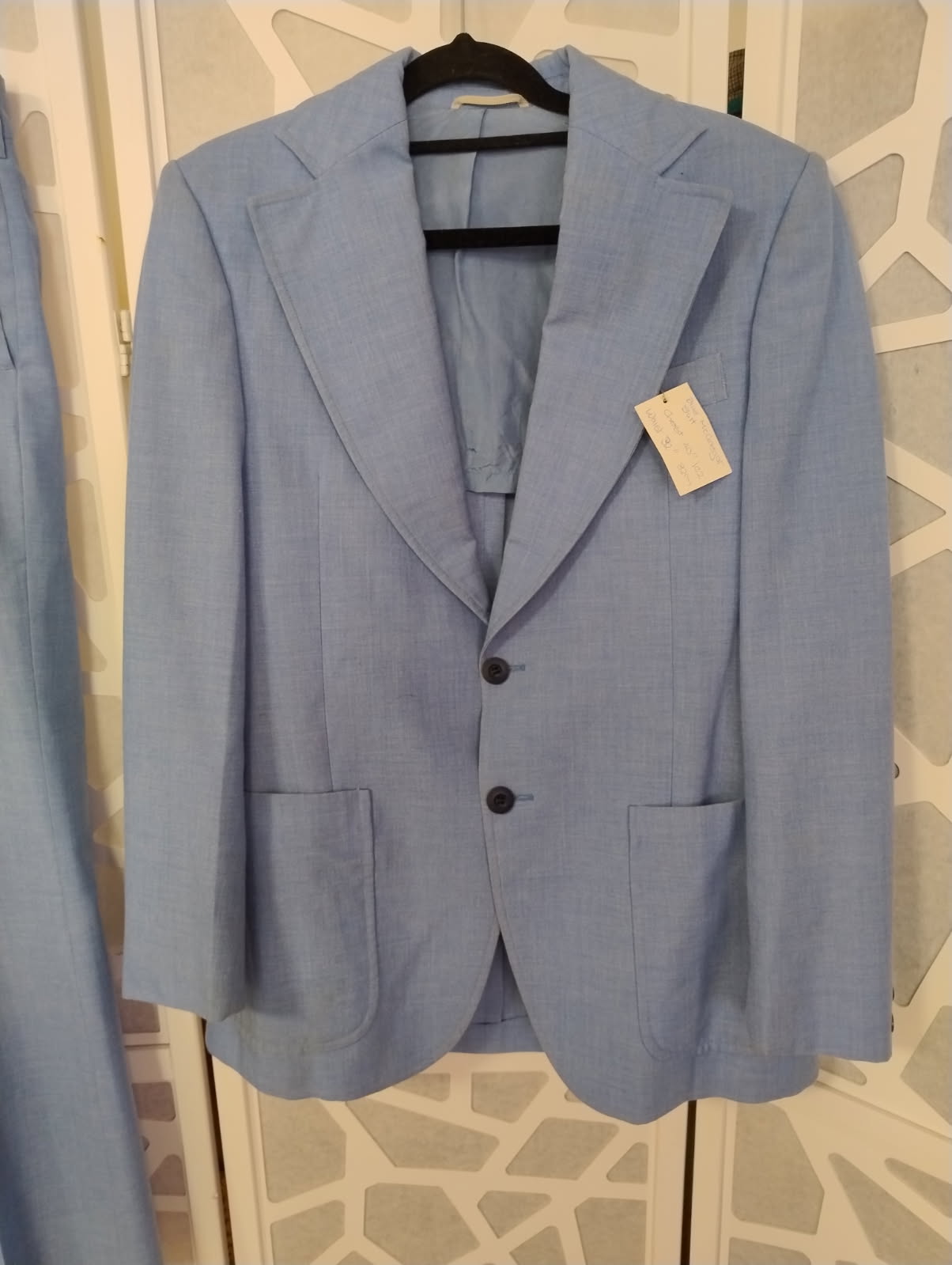 1970s Blue Summer weight , Wide Lapels, Slight Flare
