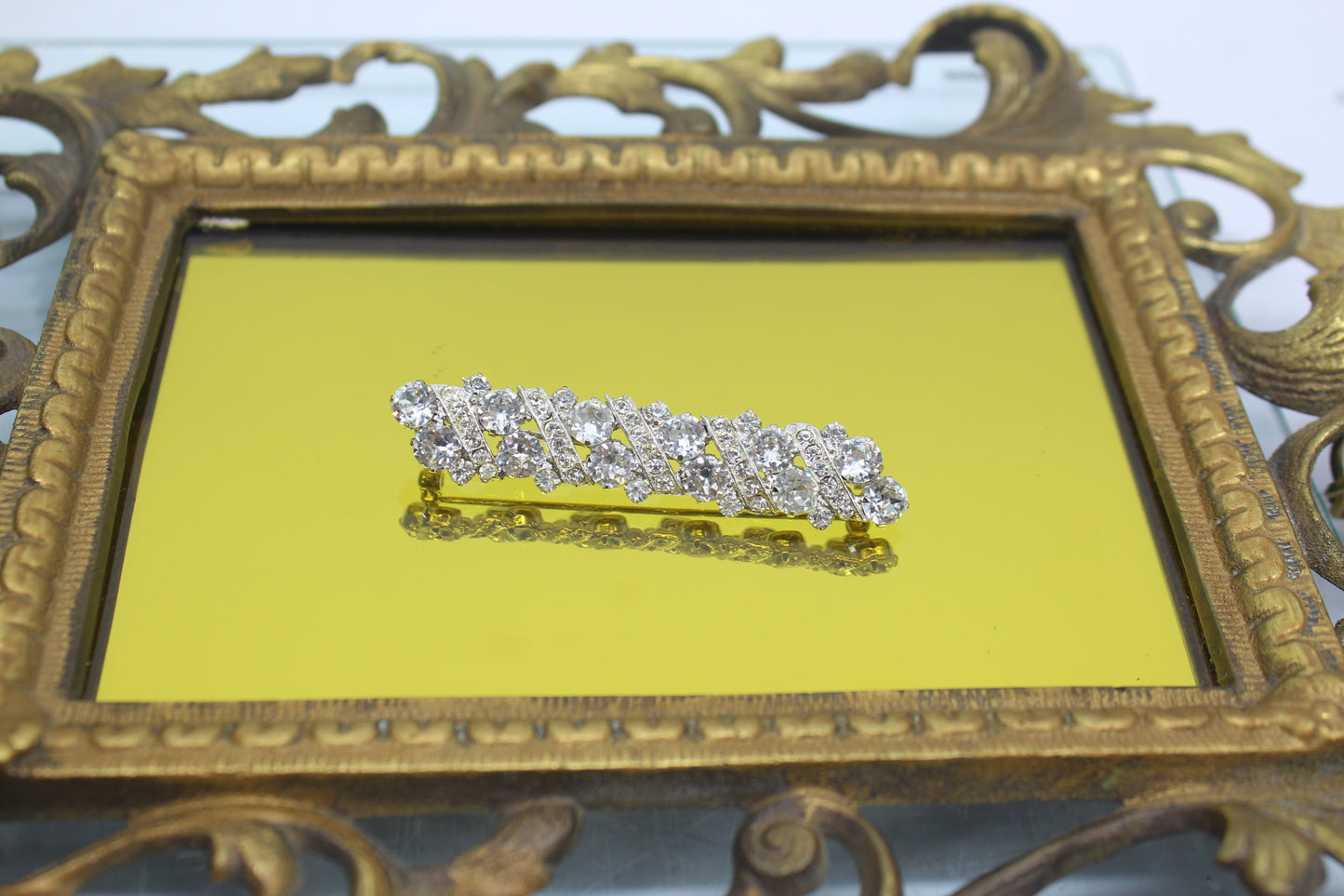 1970s USA Rhinestone Brooch/ Pin