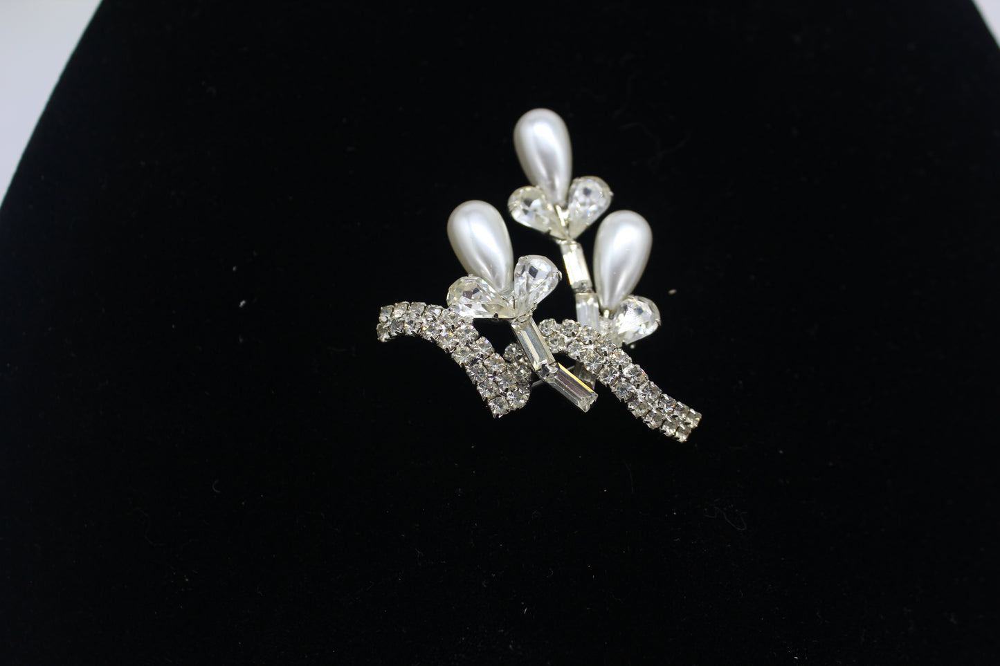 1969s USA Rhinestone + Faux Pearls