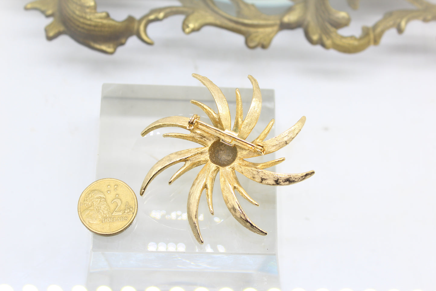 Vintage Brooch