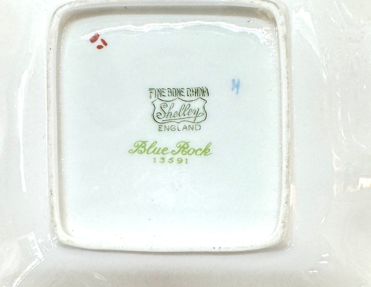 Shelley Rock Garden Dish