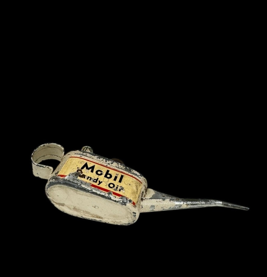 MOBIL original metal oil can, Vacuum Quality Product