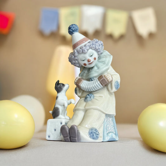 Vintage LLADRO Figurine # 5279 "Pierrot Concertina" Clown With Puppy Dog