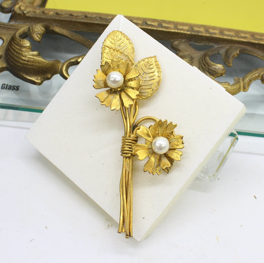 Vintage 1950s Brooch