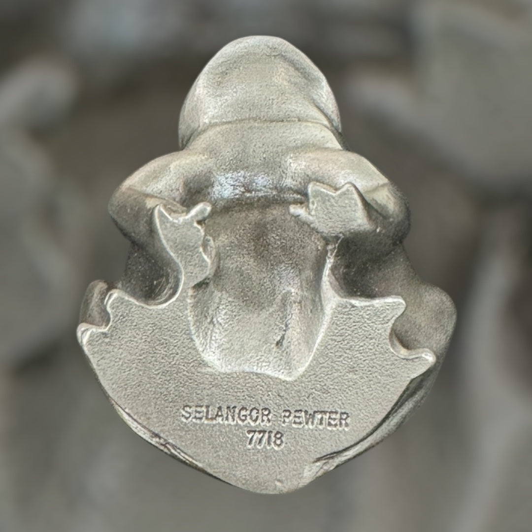 selangor Peter frog with original box,garden decor