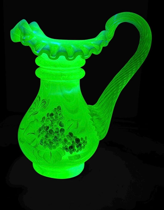 1997 FENTON Vaseline uranium glass Topaz OPALESCENT HYDRANGEAS pitcher